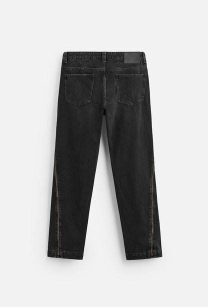 BELL BOTTOM JEANS WITH ZIPS