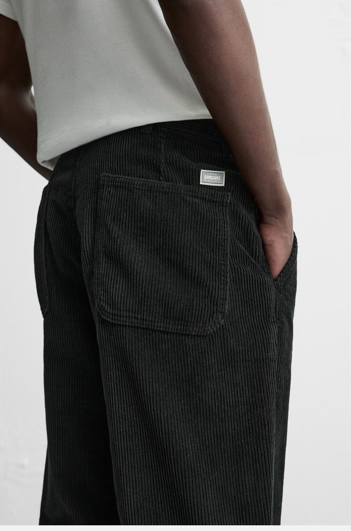 CARROT FIT CORDUROY TROUSERS