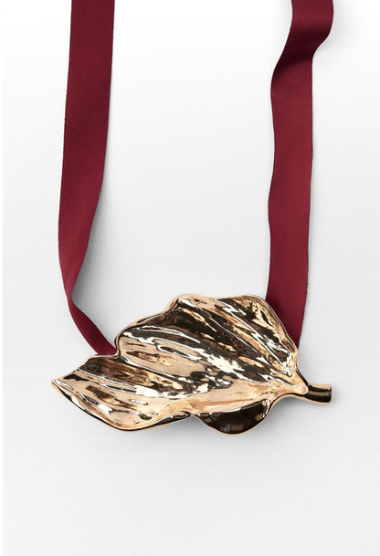 LEAF FABRIC NECKLACE