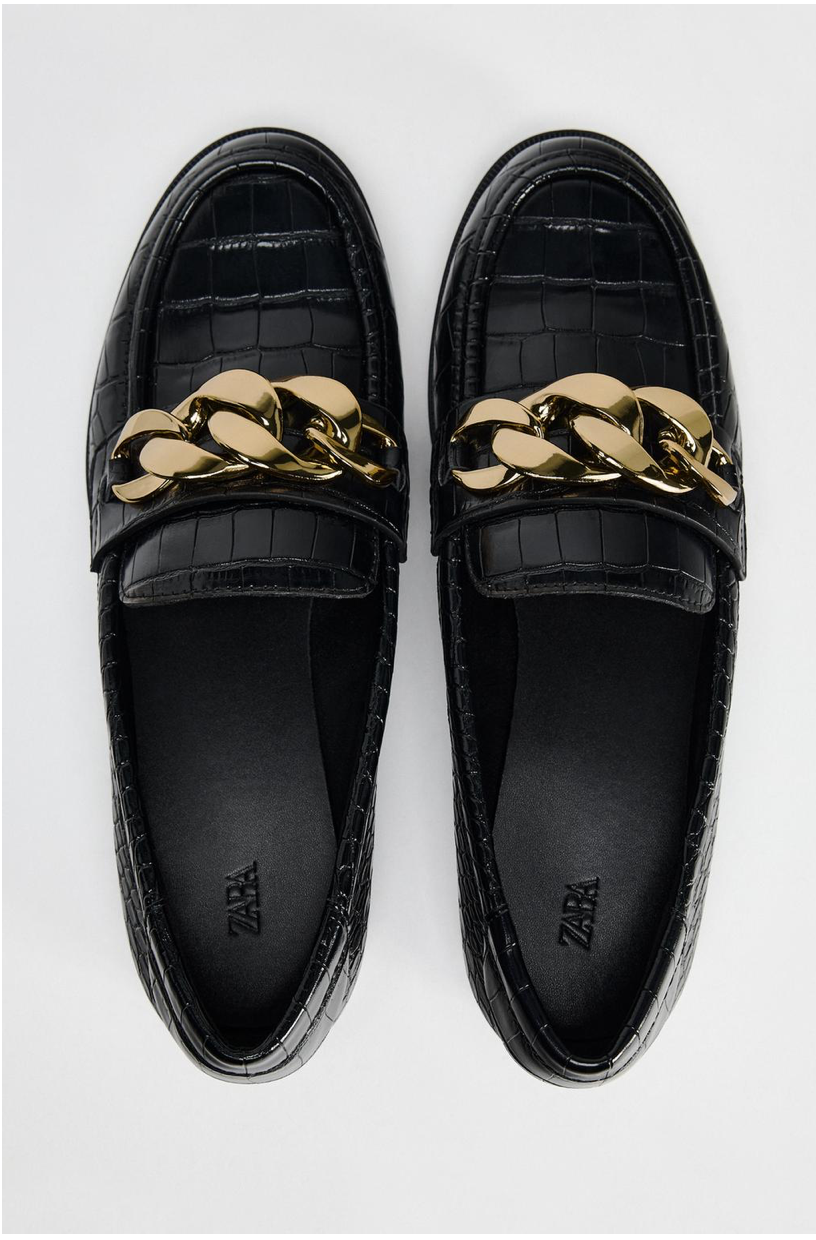 TEXTURED LOAFERS WITH CHAIN