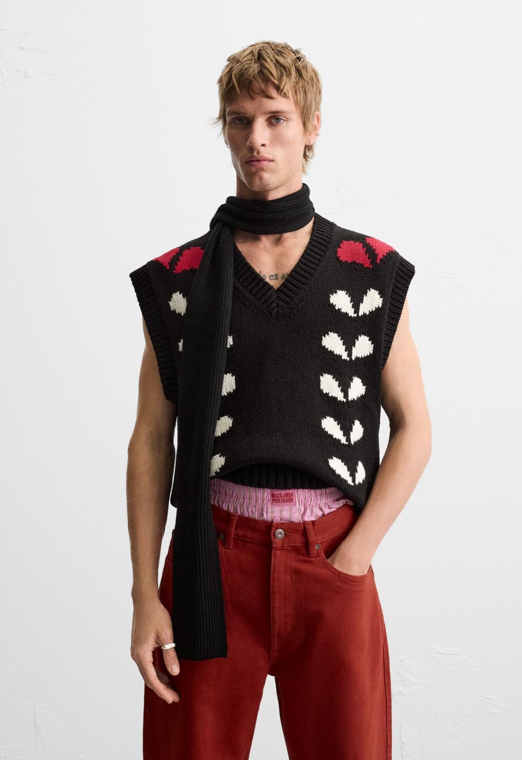 LIMITED EDITION HEART JACQUARD WAISTCOAT