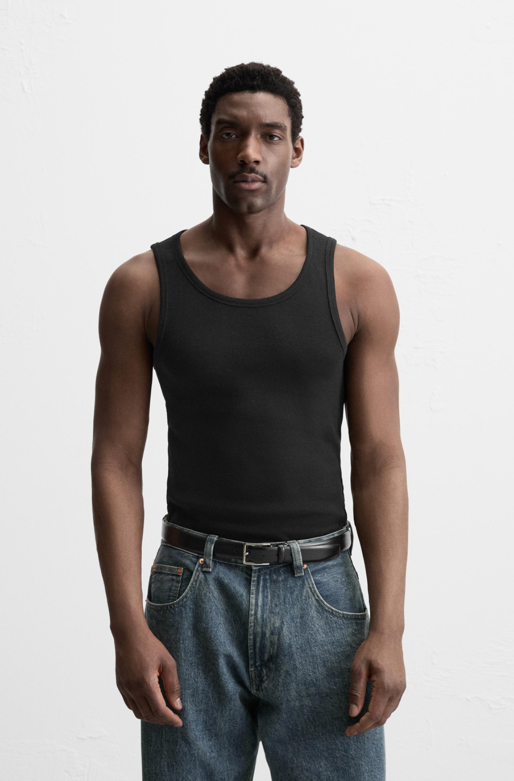 BASIC RIBBED TANK TOP