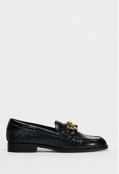 TEXTURED LOAFERS WITH CHAIN