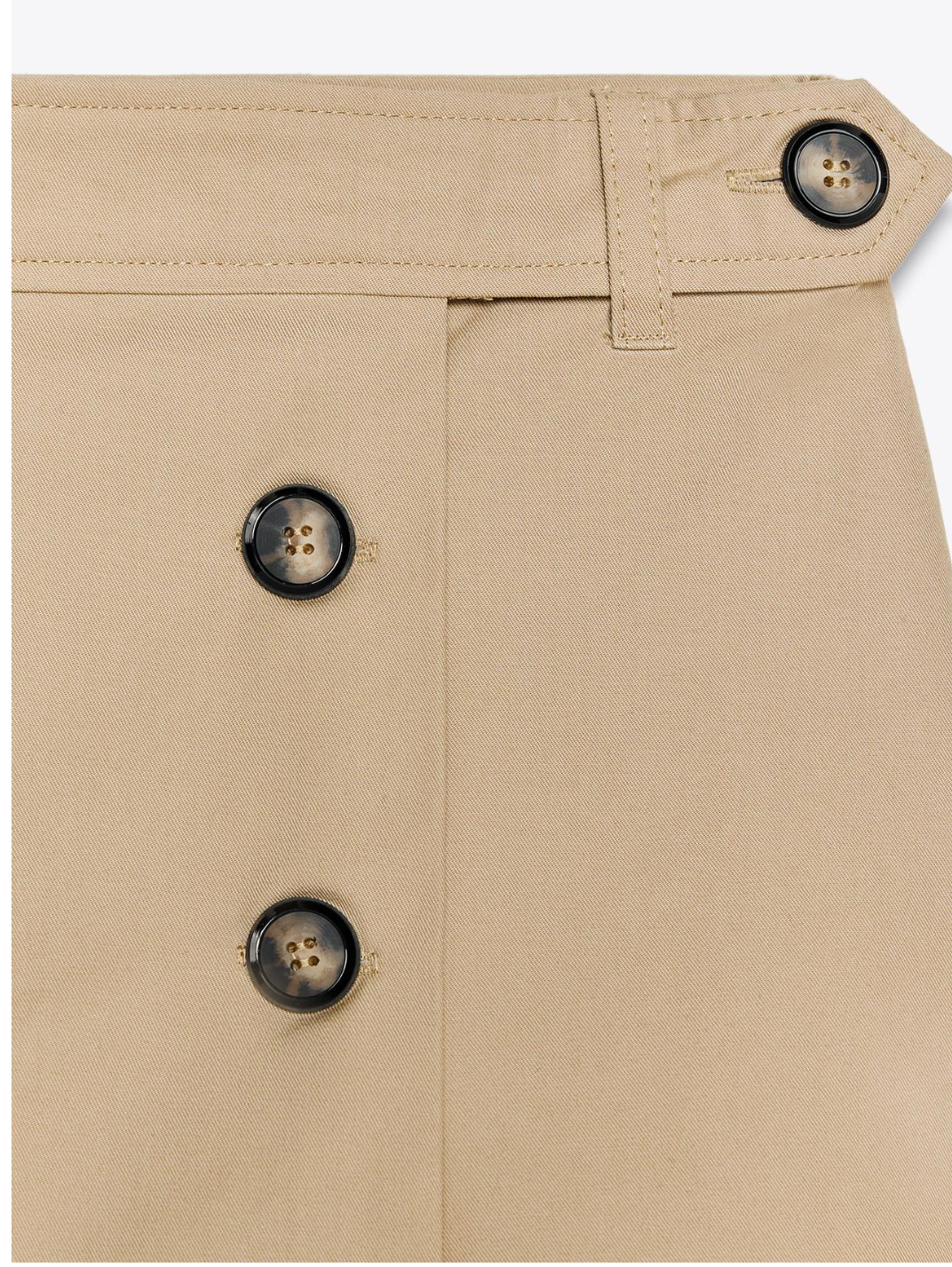 SKORT WITH BUTTONS